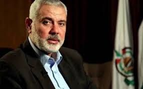 وفي عام 1987 تخرج من الجامعة الإسلامية بعد حصوله على إجازة في الأدب العربي ، ثم حصل على شهادة الدكتوراه الفخرية من. Ù‡Ù†ÙŠØ© ÙŠØ¯Ø¹Ùˆ Ù„Ø¨Ù†Ø§Ø¡ Ø§Ø³ØªØ±Ø§ØªÙŠØ¬ÙŠØ© Ø´Ø§Ù…Ù„Ø© Ù„Ù„ØªØ¹Ø§Ù…Ù„ Ù…Ø¹ Ø§Ù„Ù…Ø®Ø·Ø·Ø§Øª Ø§Ù„Ø¥Ø³Ø±Ø§Ø¦ÙŠÙ„ÙŠØ© Ø³Ù…Ø§ Ø§Ù„Ø¥Ø®Ø¨Ø§Ø±ÙŠØ©