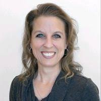 Kara Hales's Instagram, Twitter & Facebook