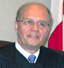 Longest-serving circuit judge to retire