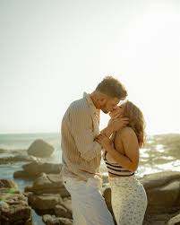 Love Island SA' se Xavier en beïnvloeder Nadia Jaftha is smoorverlief