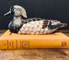 Wooden Duck Home Decor Wooden Animals Wooden Sculpture Etsy Wooden Sculpture Wooden Animals Home Decor