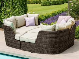 Our huge range of garden day beds is the widest in the uk and includes all maze rattan daybeds in a choice of natural, mixed brown and grey colours. Maze Rattan Cheltenham Daybed Outdoor Daybed At Mattressman