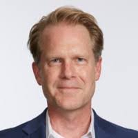 Jordan Hummel's Instagram, Twitter & Facebook