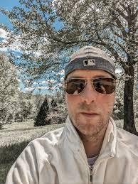 Dane Thurston's Instagram, Twitter & Facebook