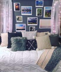 Deep mauves, red velvet, burgundy, eggplant, blackberry, peachy pink hues make harmonious and vibrant color schemes with many green colors, from olive to cool pastels to fresh green colors. 45 Best Olive Green Bedrooms Ideas Olive Green Bedrooms Interior Bedroom Inspirations