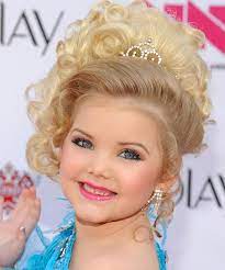 They Grow Up Fast Beauty Pageant Hairstyles For Little Girls Headquarters For Hair Prom Hairstyles Pageant Hair Pagent Hair Pageant Hair And Makeup