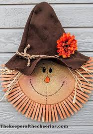 Scarecrow Pizza Pan Clothespin Wreath Wreath Crafts Fall Crafts Clothes Pin Wreath