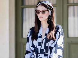 Manche frisuren kommen mit haarband erst so richtig zur geltung. Frisuren Mit Haarband Styling Tipps Anleitung