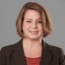 Prae Damrongcharoen Email & Phone Number