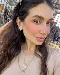 April Celis 🌺 (@aprilcelisf) • Instagram photos and videos