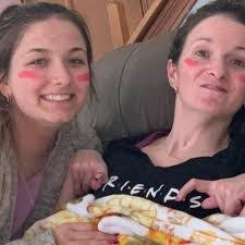 Hunter Kerns's Instagram, Twitter & Facebook