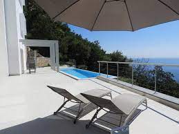 Trova case vacanza, appartamenti, ville e b&b a noli. Holiday Apartments By The Sea For Rent In Liguria Bergeggi Tindari Sunrise