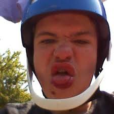 Harry Yates (@HarryYates18)