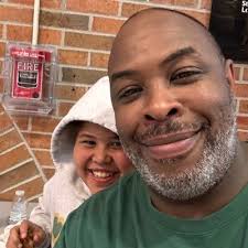 Scott Hammett (@hammtown)