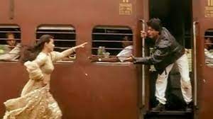 Watch dilwale dulhania le jayenge (1995) from player 2 below. Kajol On Ddlj Iconic Train Scene Raj Should Have Just Pulled The Chain Movies News