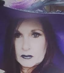 Lisa Verrastro's Instagram, Twitter & Facebook