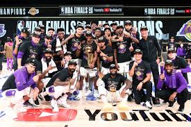 Jun 11, 2021 · alex caruso will have plenty of suitors in unrestricted free agency, and the cavaliers will be among the teams trying to pry him away from the lakers. Nba Free Agency Which Lakers Will Return And Who Will Be Gone Silver Screen And Roll