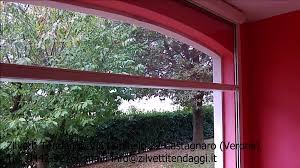 Trova tantissime idee per chiudere un portico fai da te. Chiusura In Pvc Cristal Trasparente Per Portico Ad Arco Zilvetti Tendaggi Di Zilvetti Alberto C S N C