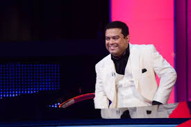 Paul sinha, one of the professional quizzers on itv's the chase, has revealed he has parkinson's disease. The Chase Star Paul The Sinnerman Sinha Diagnosed With Parkinson S Disease Somerset Live