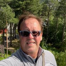 Betty Caiazzo's Instagram, Twitter & Facebook