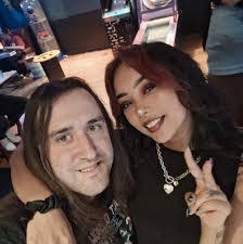 Emily Bartow's Instagram, Twitter & Facebook