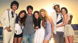 20 years later, kelly taylor is still refusing to choose between dylan and brandon. Quiz 90210 Beverly Hills Nouvelle Generation Television