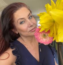 Horváth Éva Official