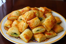 Check spelling or type a new query. Ricetta Rustici Con Ricotta Spinaci Salame Prosciutto Cotto E Peperoni Pronti In 5 Minuti