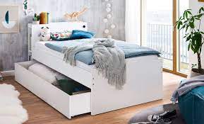 Bett im jungenzimmer mit kleinem abstand zur wand Gunstiges Jugendzimmer Betten Online Kaufen