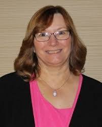 Beth Ernsberger's Instagram, Twitter & Facebook