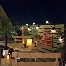 100均etc ベランダをおしゃれにdiy 簡単にできる方法をご紹介 folk ベランダ ガーデンテーブル diy インテリア
