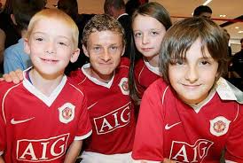Ole gunnar solskjær kso is a norwegian professional football manager and former player who played as a striker. Ole Gunnar Solskjear Childhood Story Plus Untold Biography Facts