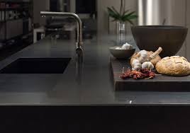 Stellen sie sich ihre küche individuell und passgenau zusammen. Edelstahl Arbeitsplatten Fur Gastronomie Privaten Gebrauch