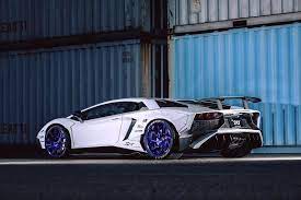 Liberty Walk Lamborghini Aventador Sv Stalks The Night Carscoops Liberty Walk Lamborghini Aventador Lamborghini Aventador Liberty Walk