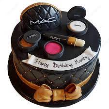 There should be no visible lines, and eyes should be phenomenal. Mac Make Up Cake 3
