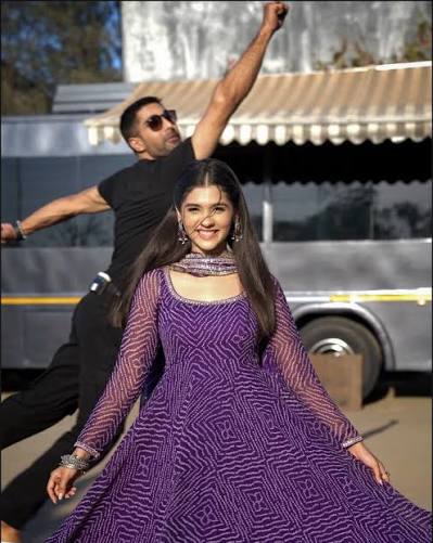 Are you loving #Pranak ?? Dekhiye #raunak aur #prarthna ki Dosti ki kahani… Roz raat ko 9 baje, Sirf Zee Tv par! #Akshaydevbindra #pranalirathod #kumkumbhagya #balajitelefilms #raunak #prarthana #greatful #gratitude #actor #pranak