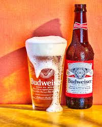 Photographer Chelsea Kyle Budweiser Hello Artists Budweiser Oktoberfest Beer Beer