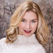 Caryn Levy's Instagram, Twitter & Facebook