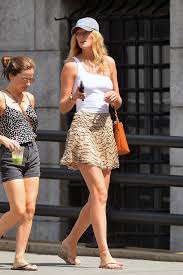 Toni garrn is a german model known for her work with calvin kelvin in 2008. Toni Garrn Page 653 Female Fashion Models Bellazon