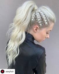 Pose's mj rocks this straight, pushed back hairstyle in an elegant with a hint of playful way. Pin On Hairstyles