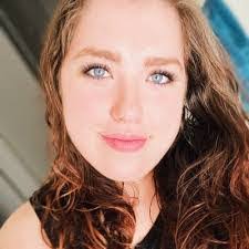 Shelby Mcgee's Instagram, Twitter & Facebook