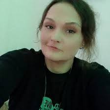 Martina Downs's Instagram, Twitter & Facebook