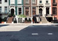 Rumah teres/rumah berangkai 2 tingkat. Rowhouse Meaning In The Cambridge English Dictionary