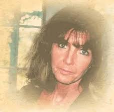 Suzanne Paddock's Instagram, Twitter & Facebook