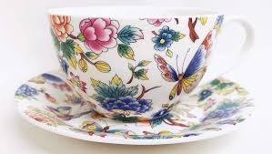 This ceramic cup and saucer set is nearly a foot wide (11 inches to be exact)! Magic Garden Breakfast Cup Saucer Fine Bone China Flowers Butterflies Large Cup Saucer Set Hand Decorated In Uk Buy Online In China At China Desertcart Com Productid 176827423