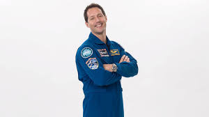 Thomas pesquet, who was born on the 27th of february of 1978 in rouen of france is a french aerospace engineer, pilot, and european space agency, astronaut. Meet The Spacex Dragon Crew 2 Team Esa S Thomas Pesquet