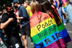 Si bien él siempre había tenido el deseo de ser padre, no fue hasta que la nena lo llamó papá que entendió que se habían elegido para siempre como. Frases Del Pride Las 15 Mejores Por Dia Del Orgullo Lgbt Mediotiempo