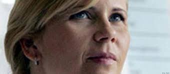 Ex-Porn Star Wild No More – DW – 09022005