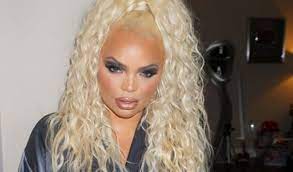 Trisha paytas jesus poster by memekween. Trisha Paytas To Kick Off Inaugural North American Tour With Fullscreen Live Tubefilter