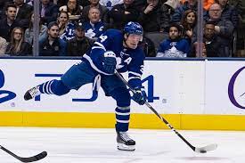 Auston matthews contract, cap hit, salary cap, lifetime earnings, aav, advanced stats and nhl transaction history. Toronto Maple Leafs Auston Matthews Reported As Testing Positive For Covid 19
